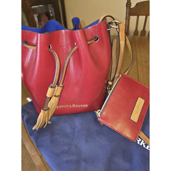 Dooney & Bourke Pebble Leather Drawstring Shoulder Bag Bucket Red with Coin Bag - Picture 5 of 5